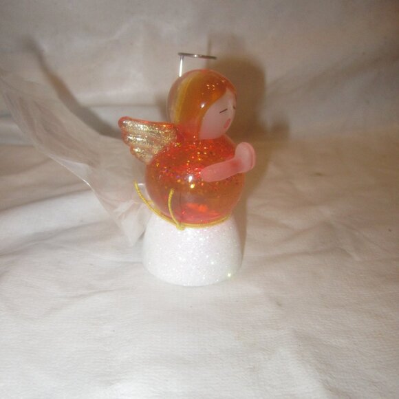CUTE HOLIDAY ACRYLIC LIGHT UP ANGEL DECOR - Picture 4 of 7